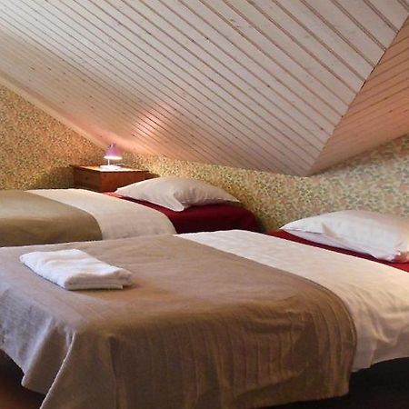 Hotel & Cafe Lanterna Науво Екстер'єр фото